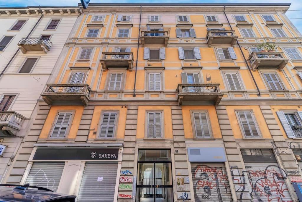 E Luminoso-4 Persone-metro M2 E Navigli Apartment Milan