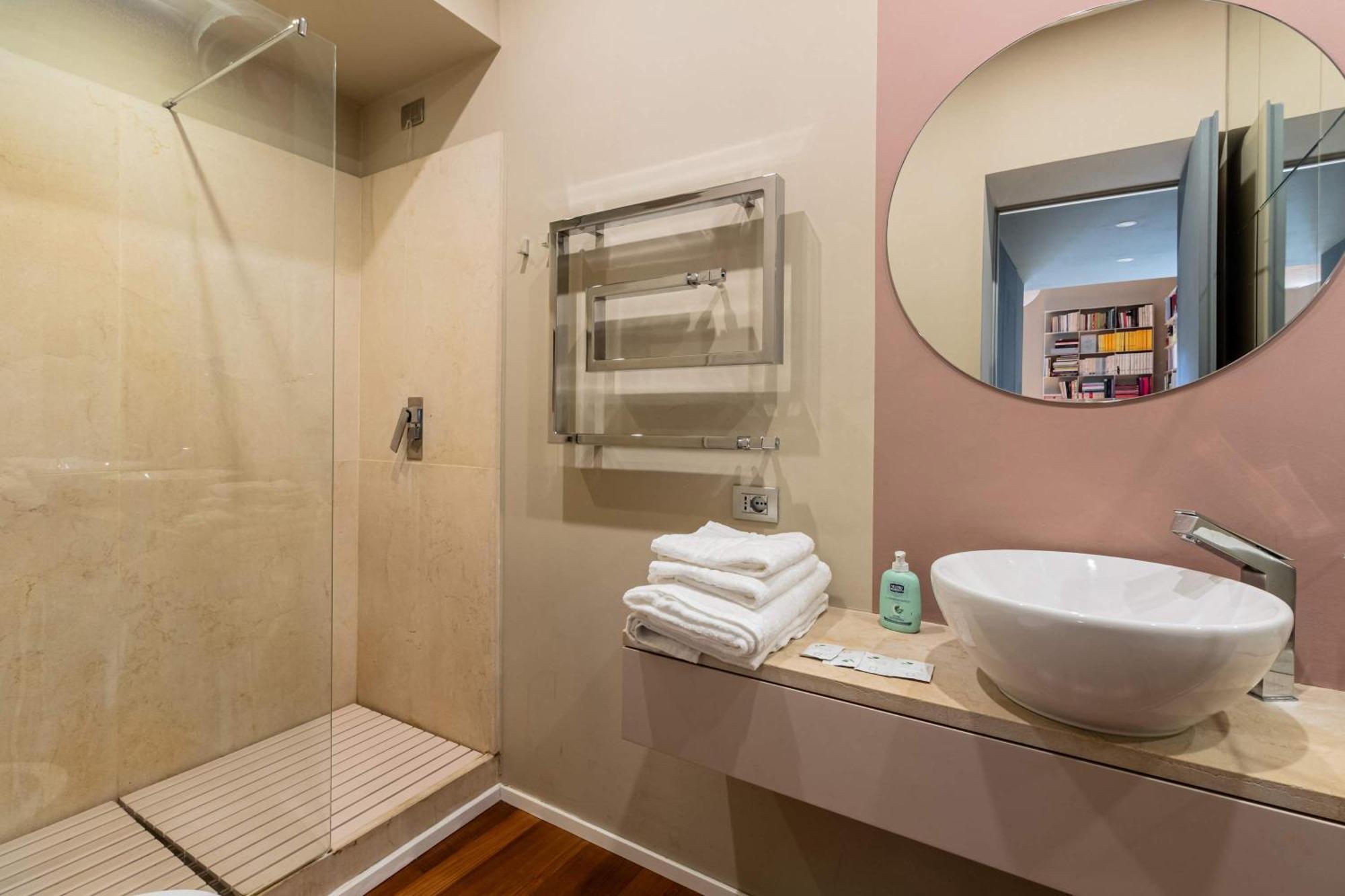 Apartment Homeby, Casa Canonica Charming In Arco Della Pace *