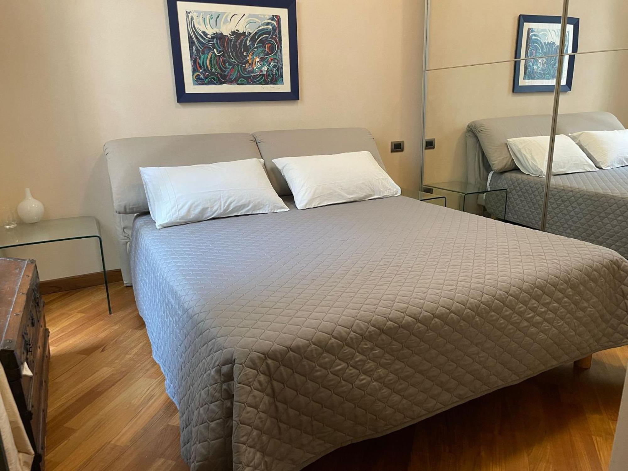 Appartamento Di Pregio In Centro A Milano