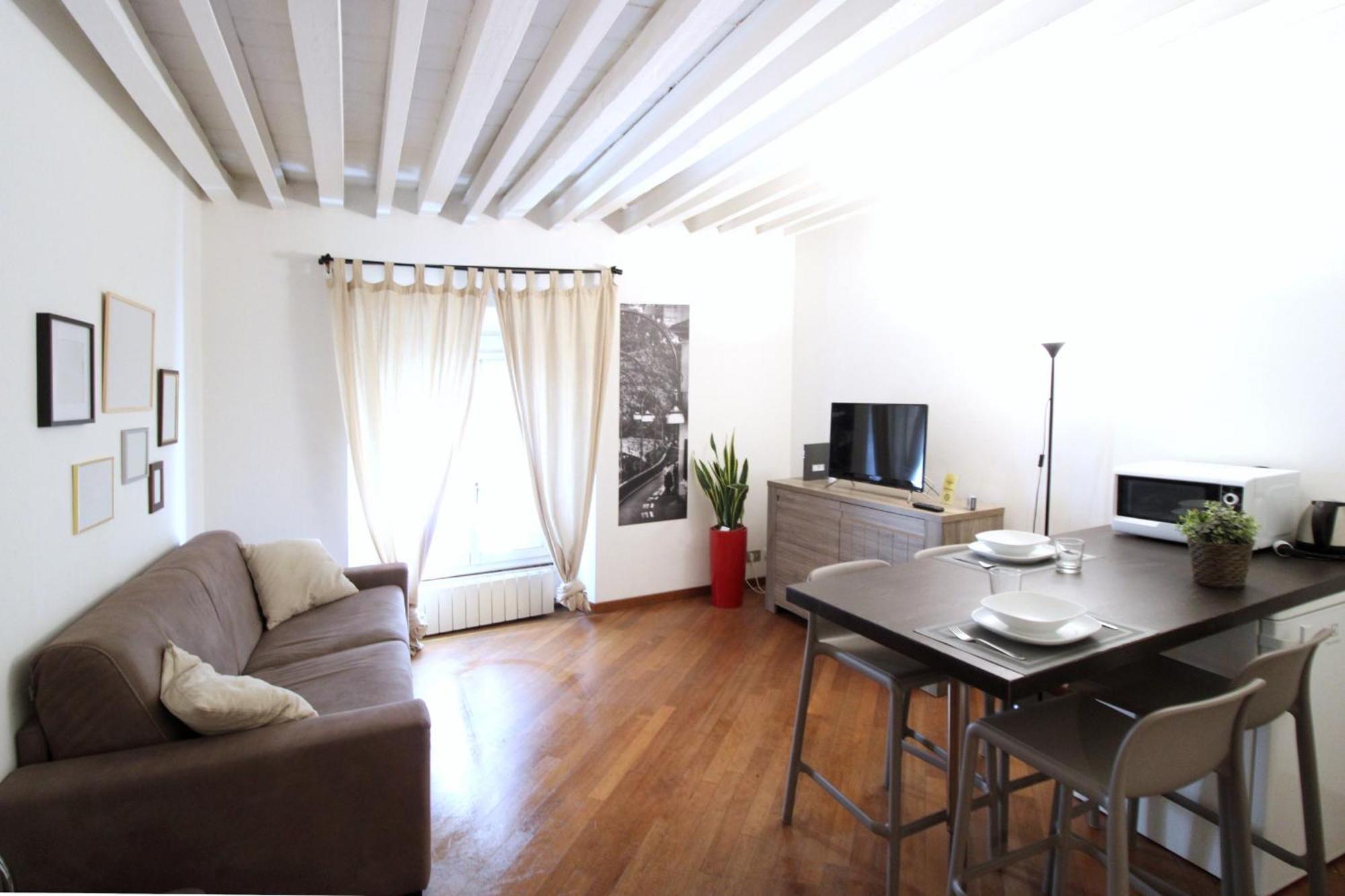 Appartamento Milanrentals - Moscova