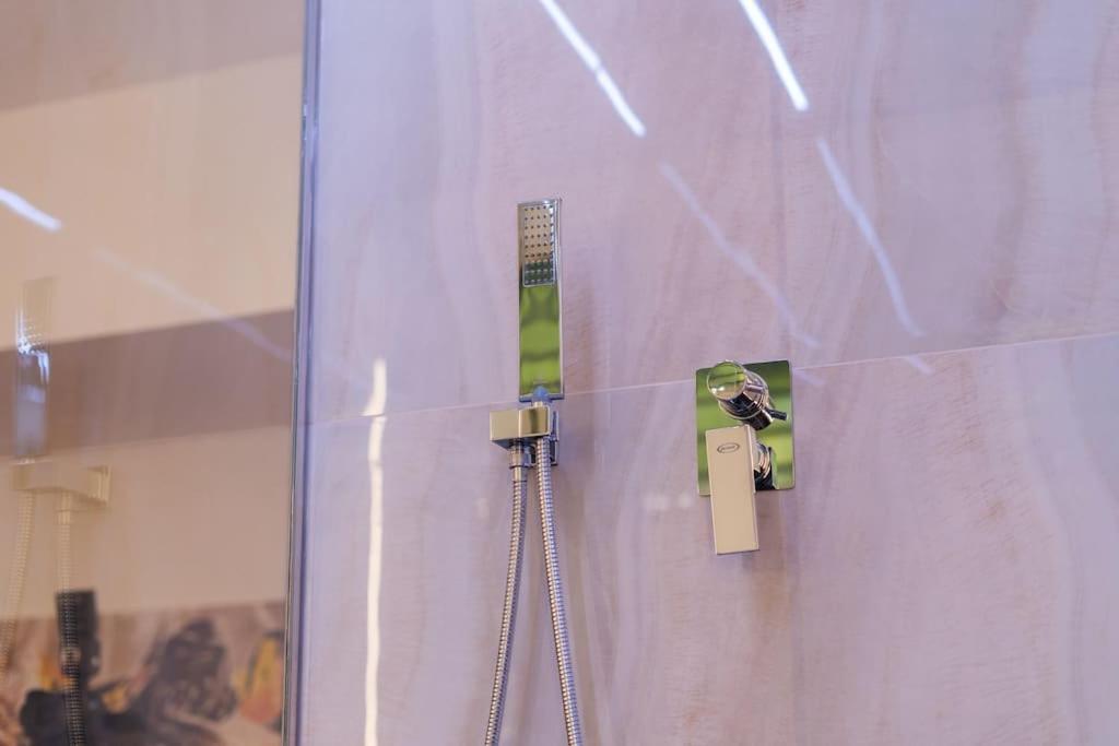 Apartment Luxury & Art A Due Passi Dall'universita Bocconi