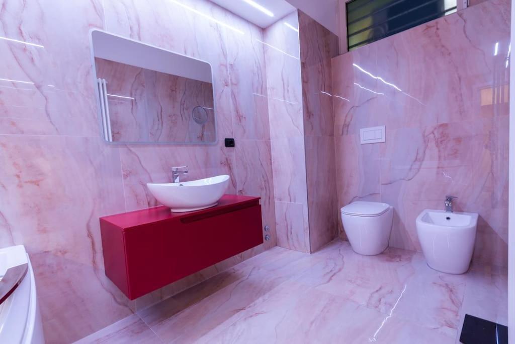 Apartment Luxury & Art A Due Passi Dall'universita Bocconi