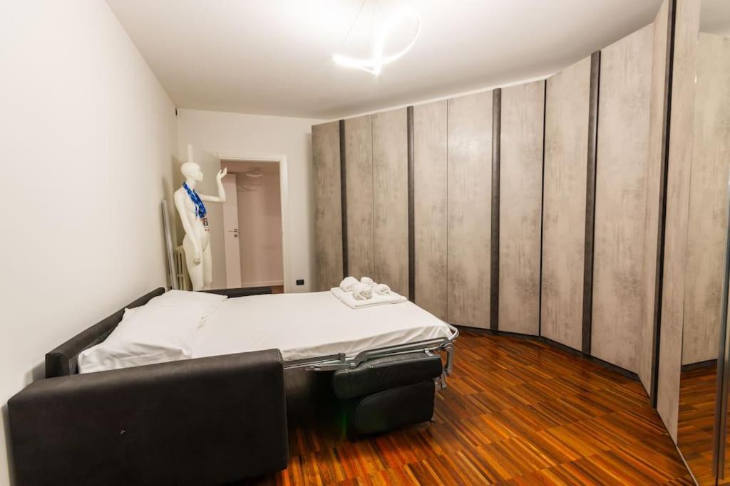 Luxury & Art A Due Passi Dall'universita Bocconi Apartment *