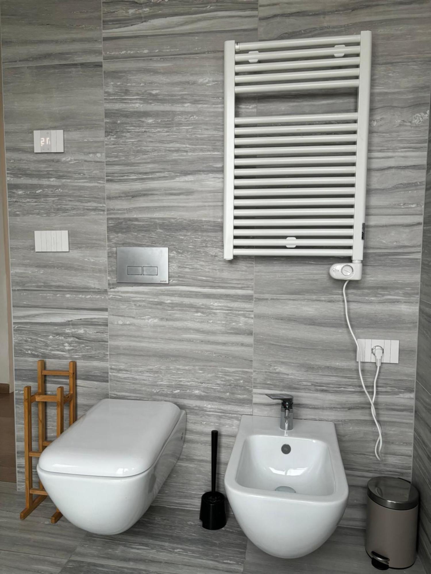Apartamento Torre Skyview Gym Pool & Rooftop Milão