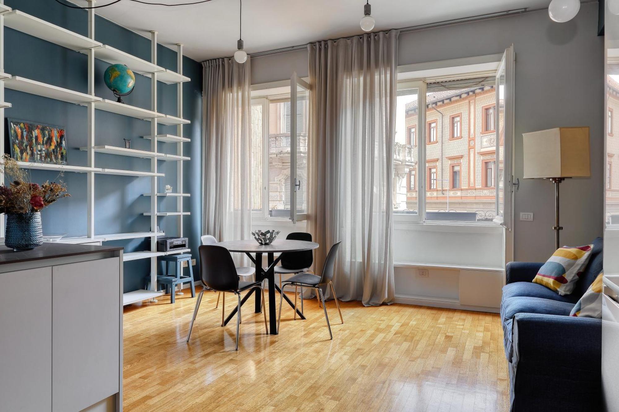 Apartment Charme-sant'ambrogio Milan