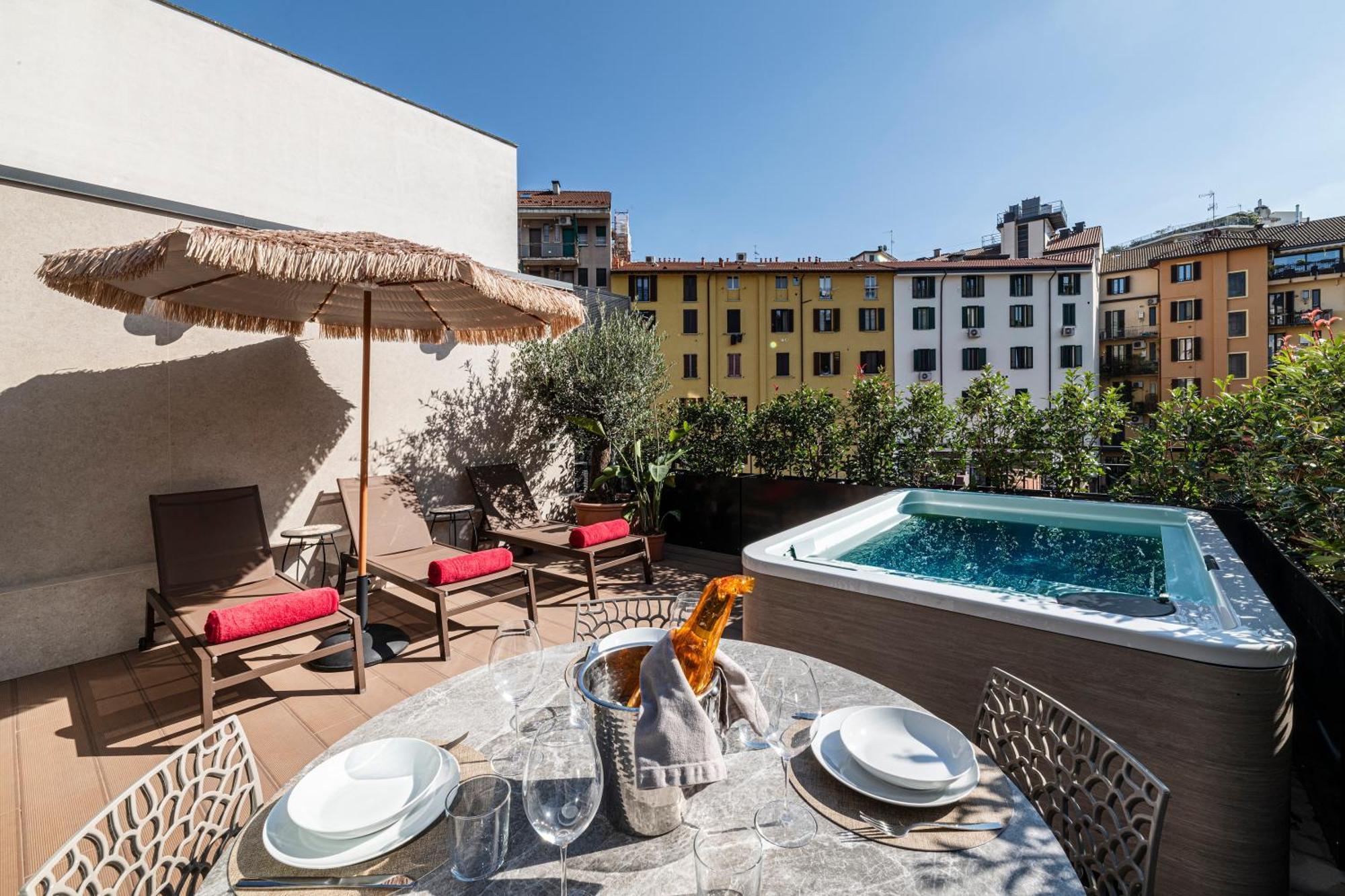 Apartamento Modigliani Terrace Jacuzzi Golden House *