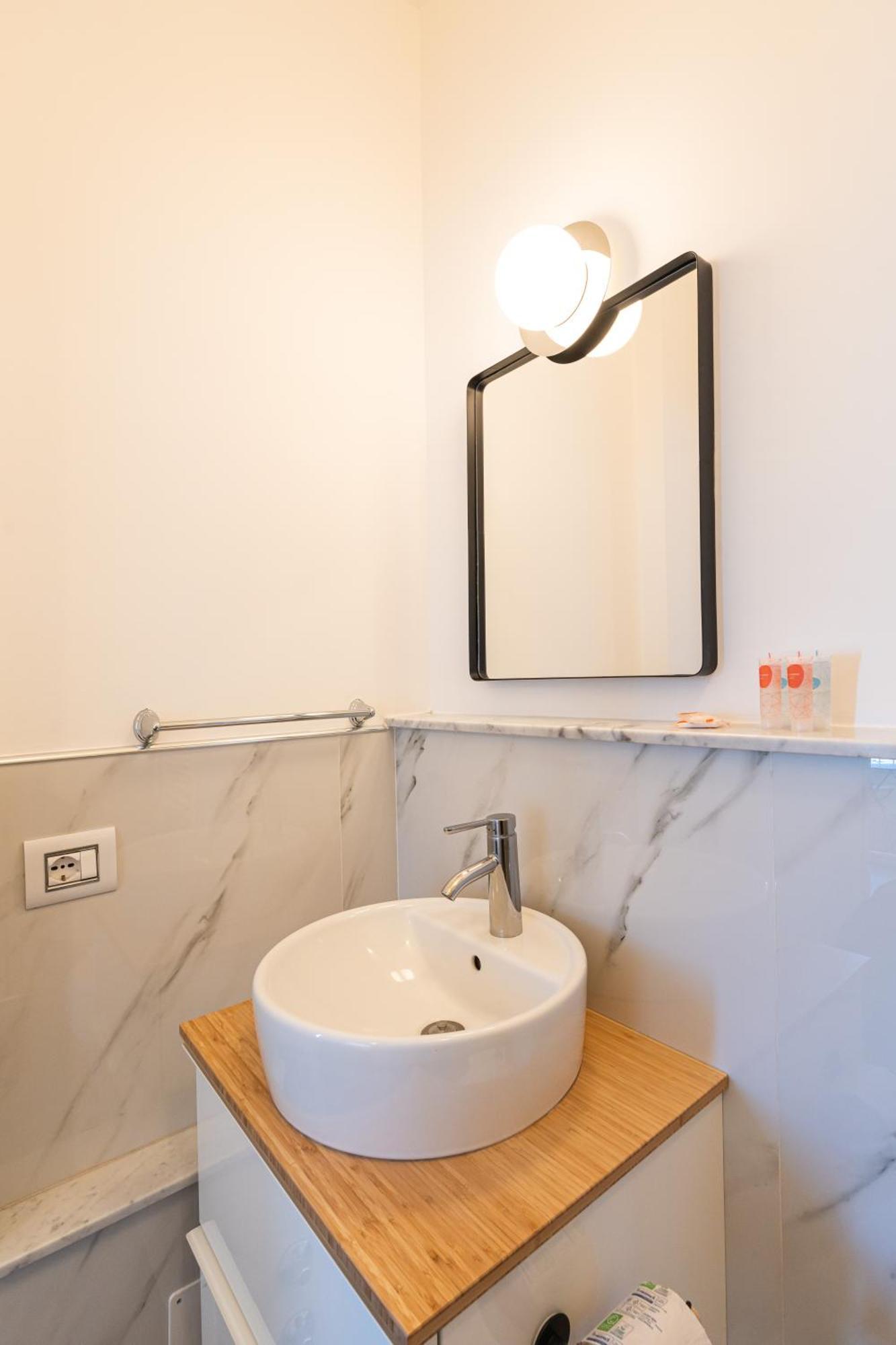 Moderno Bilocale Sui Navigli - Mirable Pm Apartment *