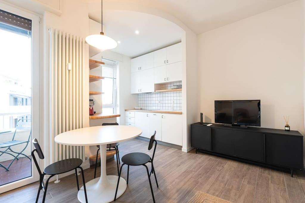 Apartment Moderno Bilocale Sui Navigli - Mirable Pm *