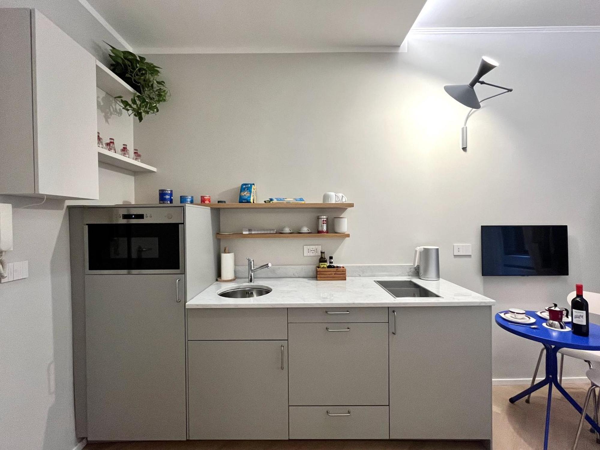 Nino6 - Micro Design * Milan