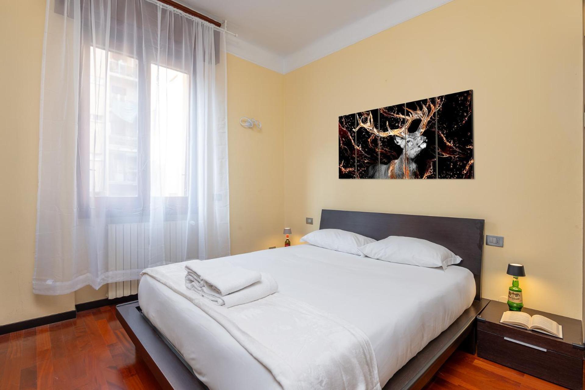 Design In Station Apartment *