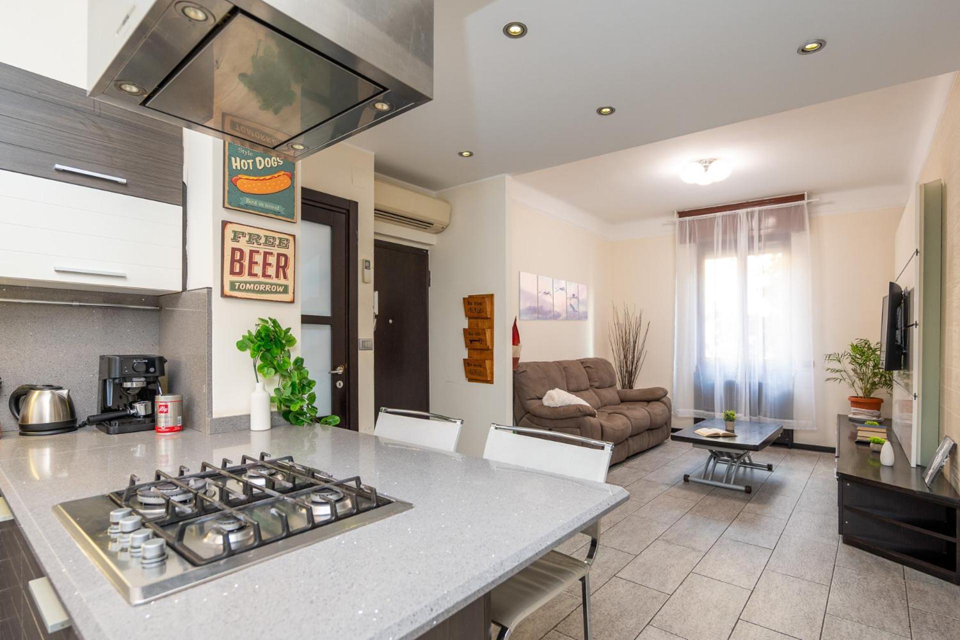 Design In Station Apartment Milan