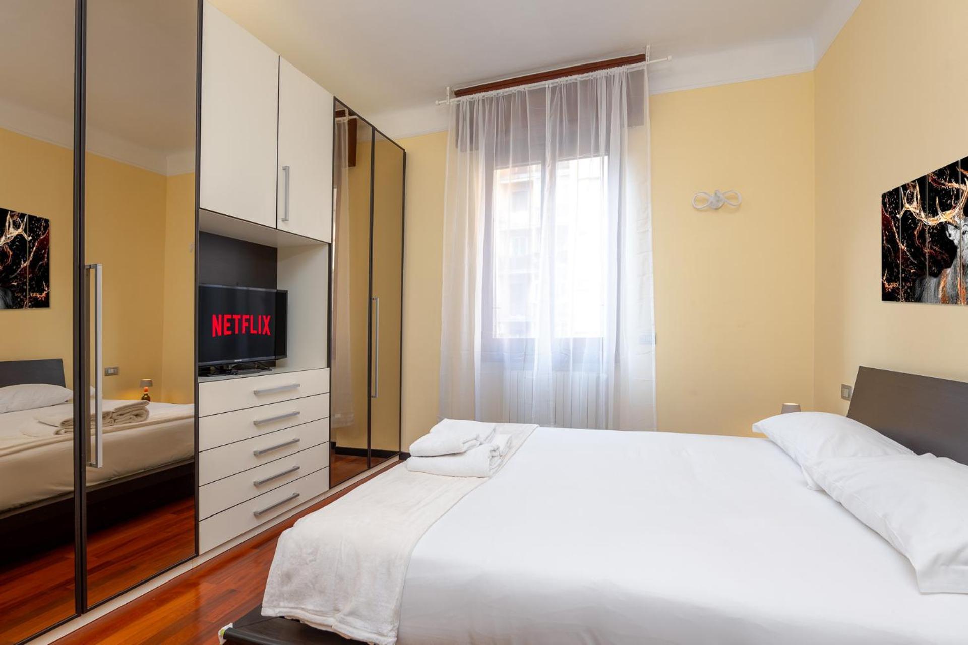 Design In Station Apartment Milan