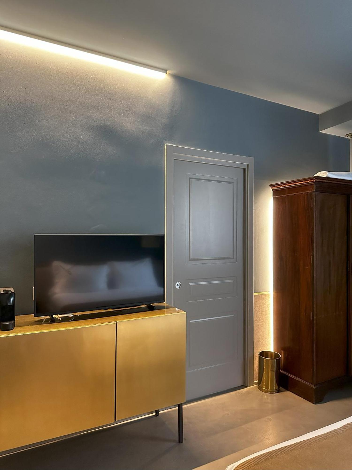 Boutique Borgo Nuovo Milan
