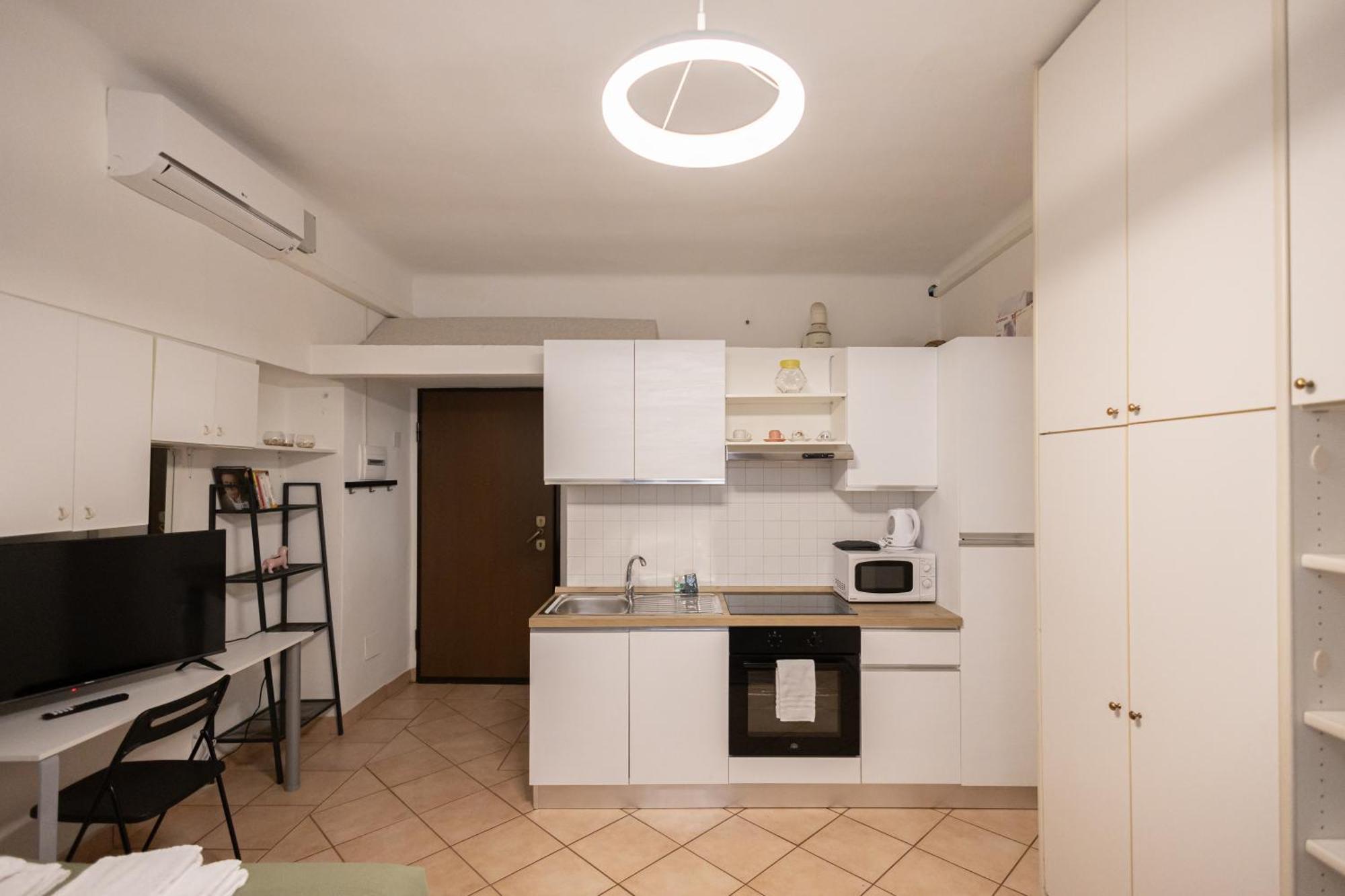 Loft In Zona Bocconi * Milan