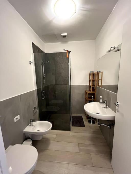 Apartment Immense Secret Cave