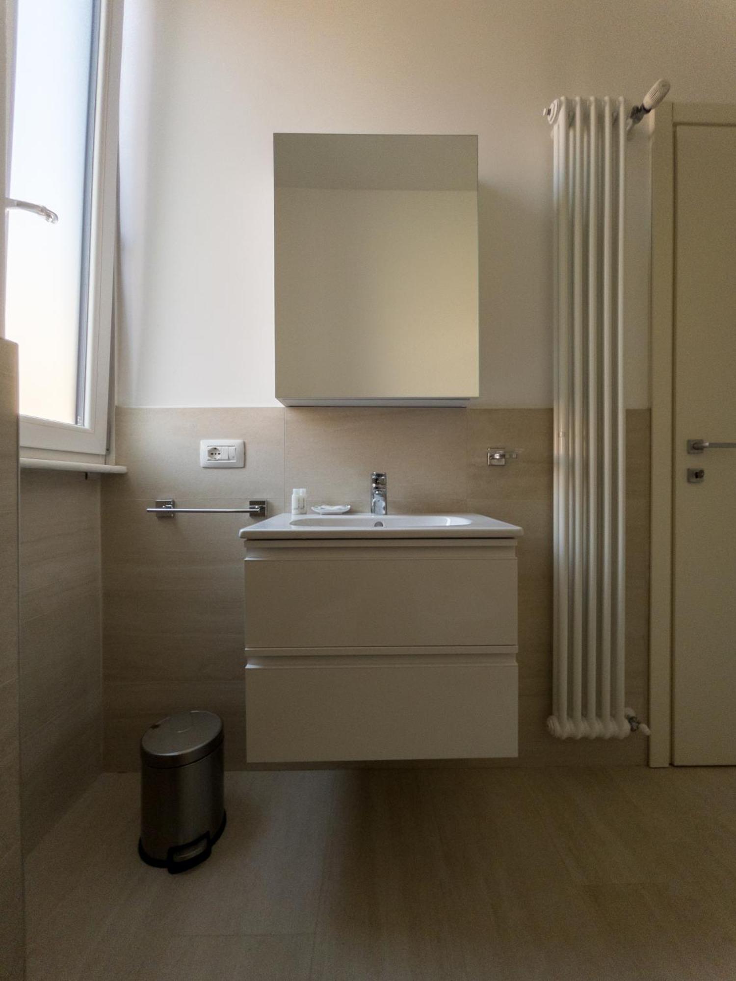 Guest house Rrrapido Holy And - Via Sardegna Milan