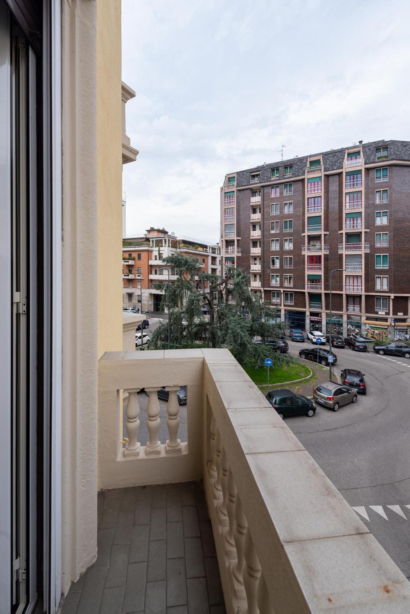 130 Sqm - Lima M1 - Elegant And Luxury Design Flat * Milão