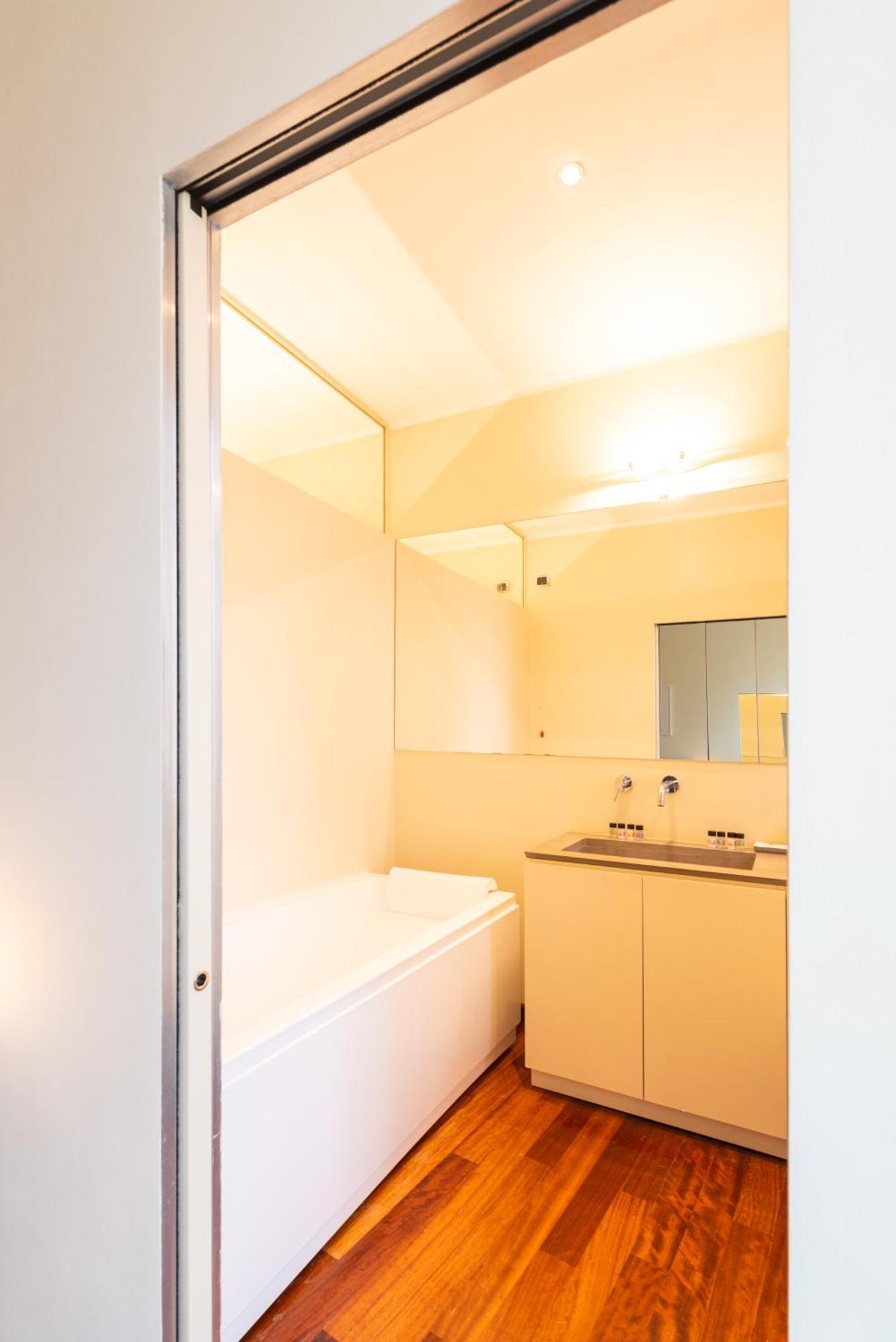 130 Sqm - Lima M1 - Elegant And Luxury Design Flat * Milão