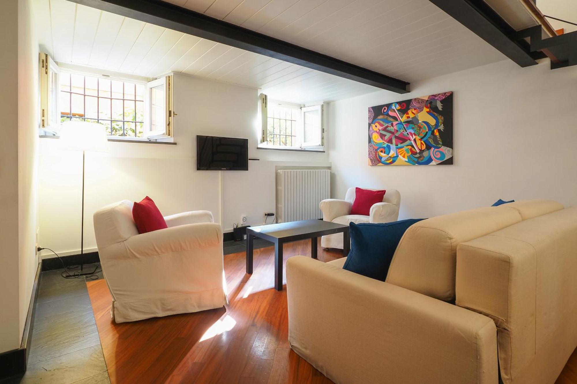 Apartamento Enchanting Loft Between History And Tranquility