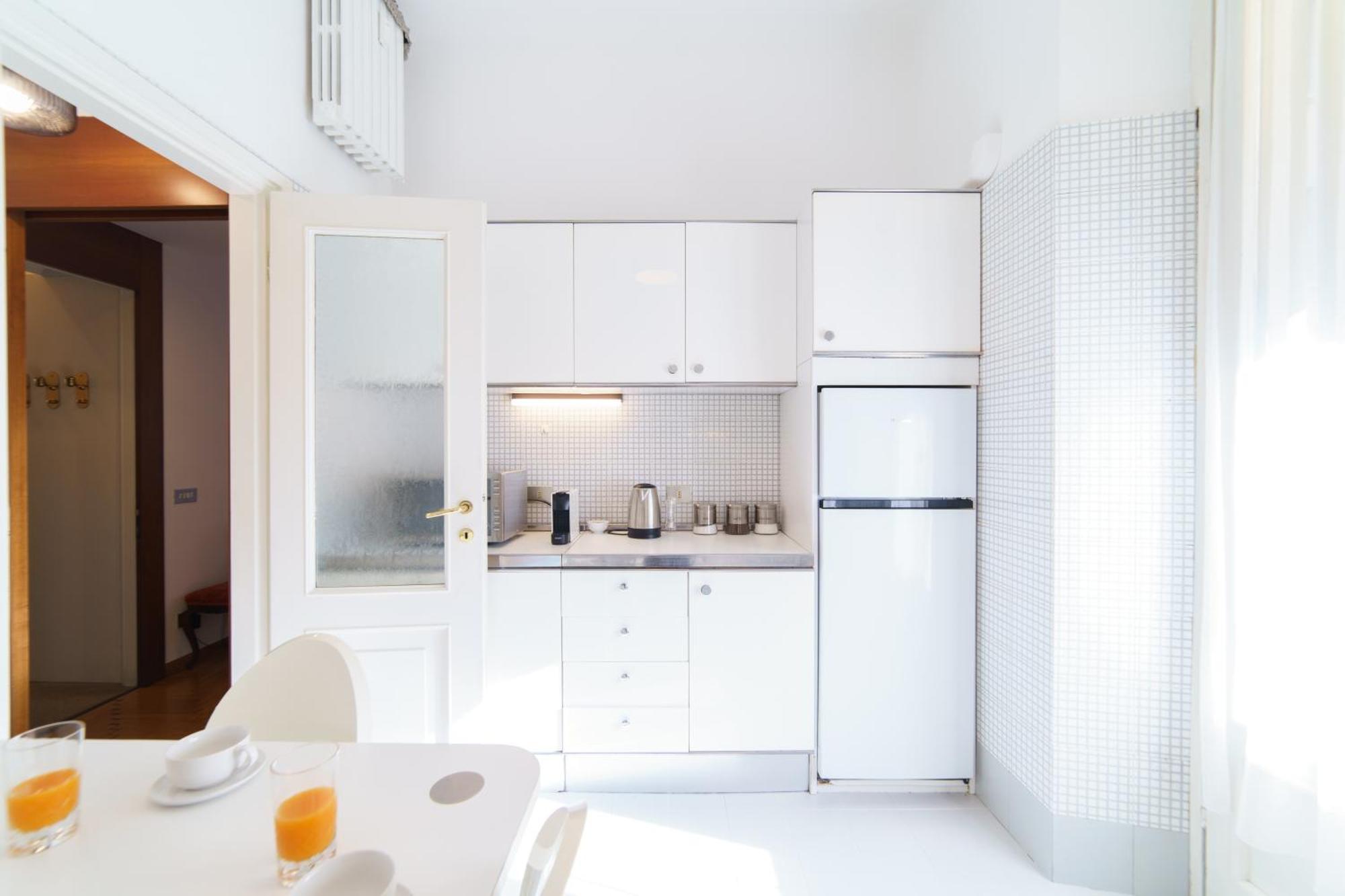 Intrho Vintage Flat *