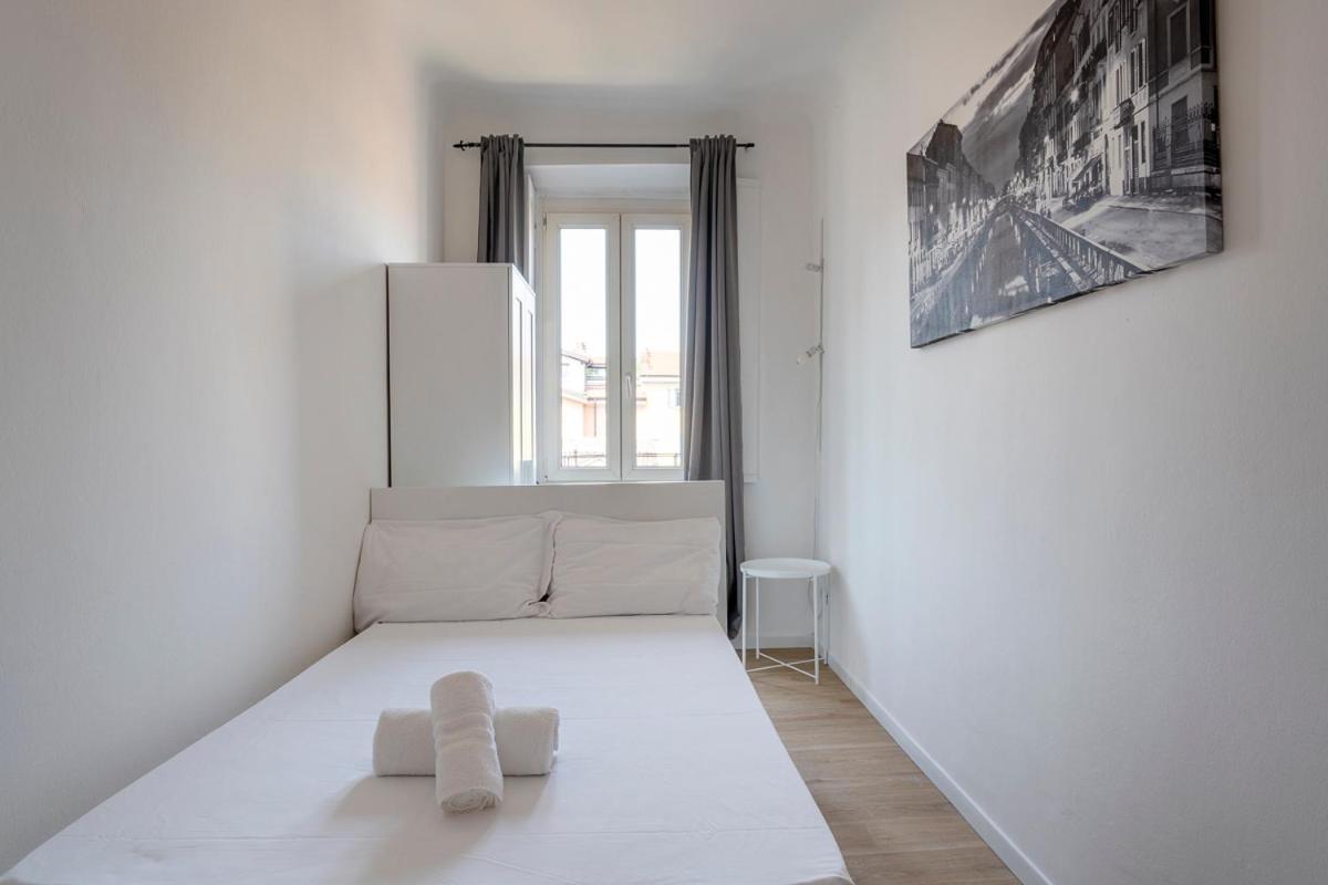 Exclusive 3 Bedrooms In Brera Apartment