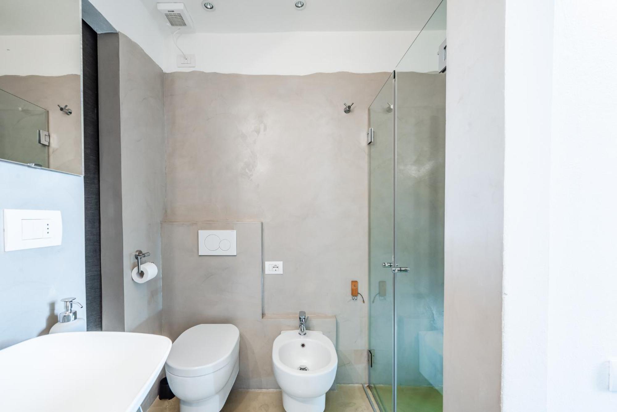 Apartment Navigli 10 Min - Modern Design Milan