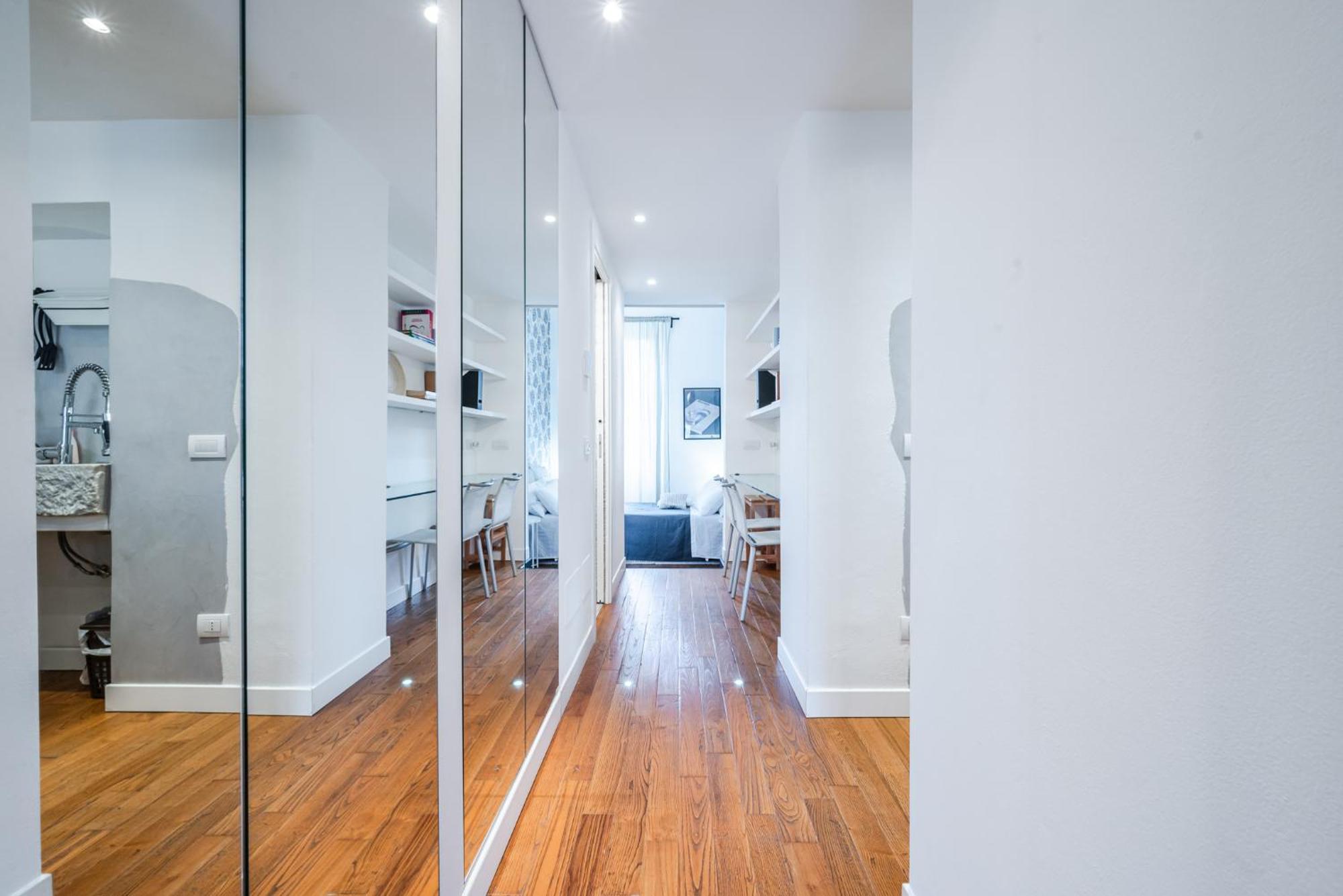 Navigli 10 Min - Modern Design Apartment Milan
