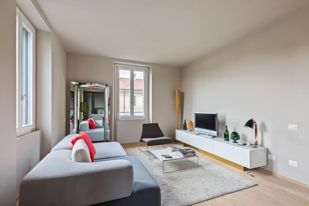 Apartment Easylife - Stylish Design In Fashion District Milan