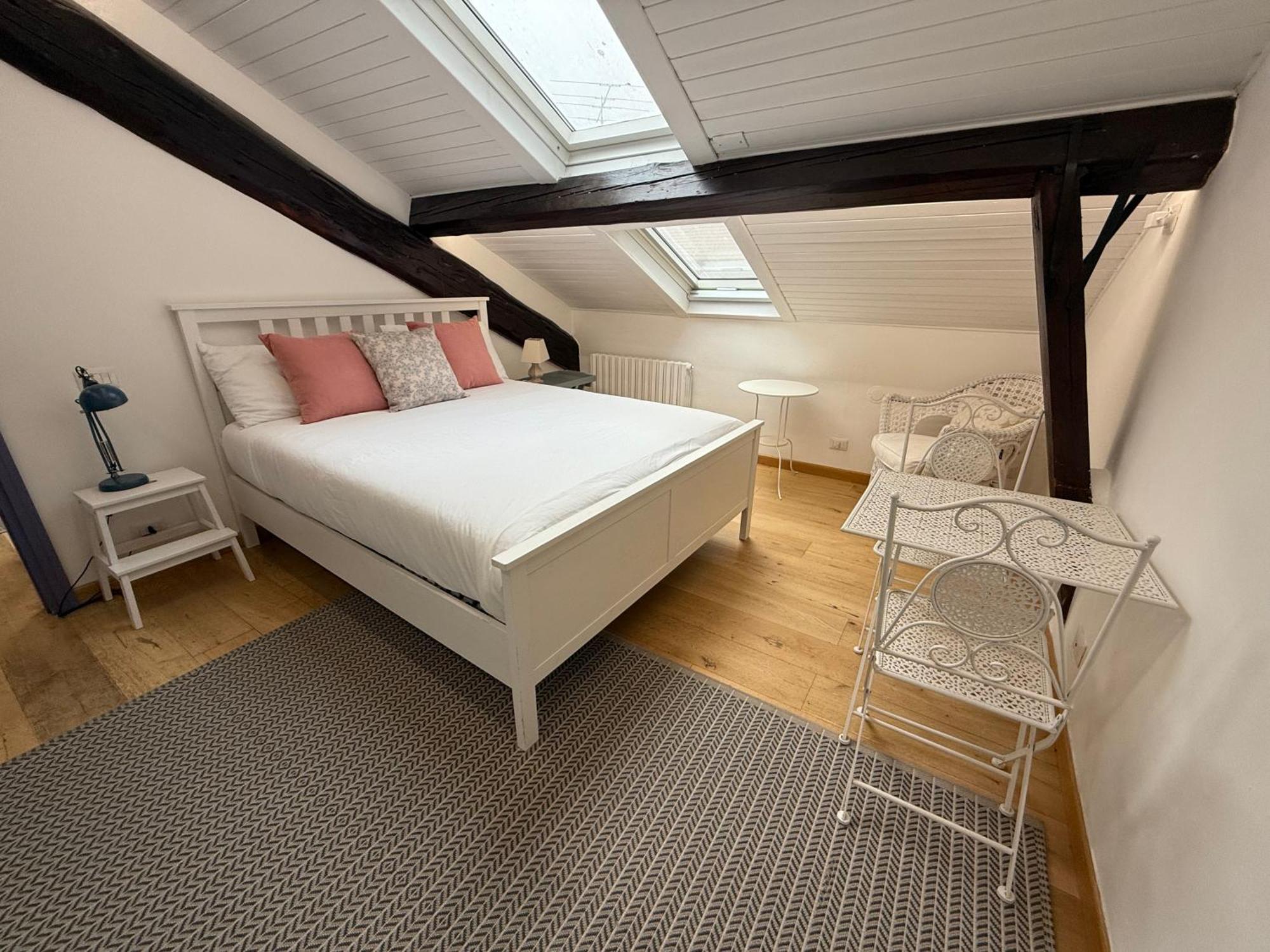 Holiday home Shabby Chic Attic In *