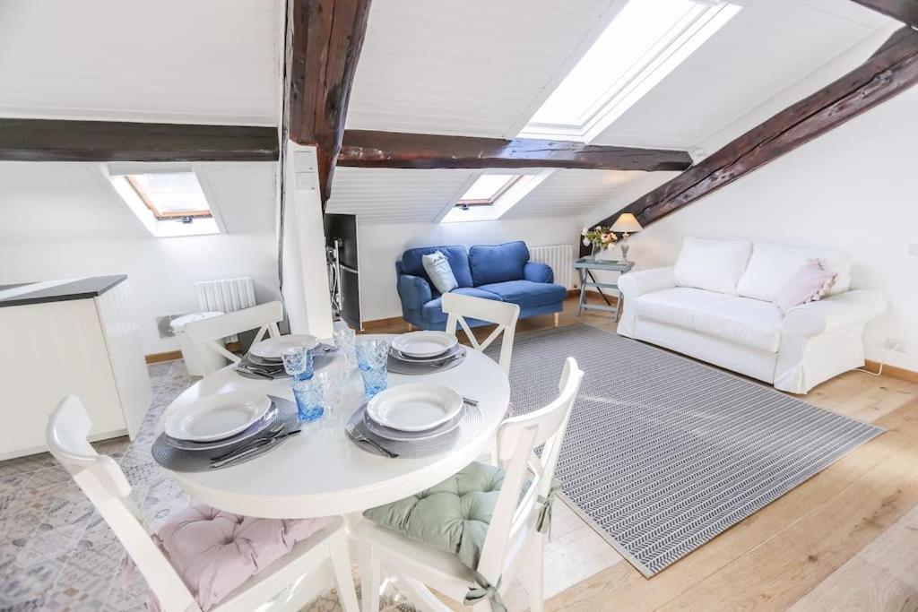 Shabby Chic Attic In * Milan