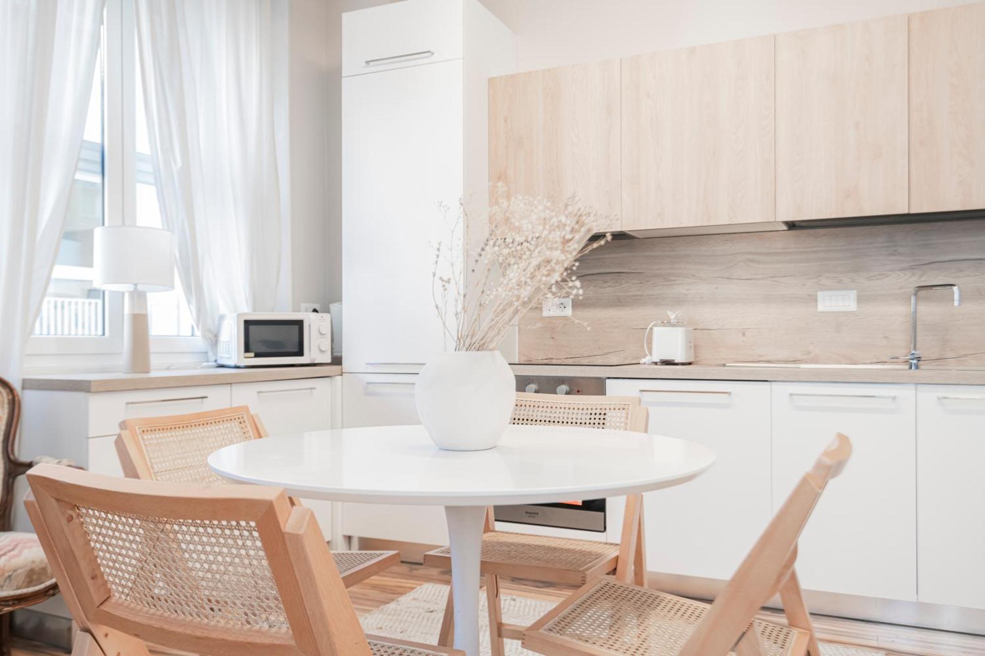 Apartamento Easylife - Elegant 3 Mins From Duomo Milão