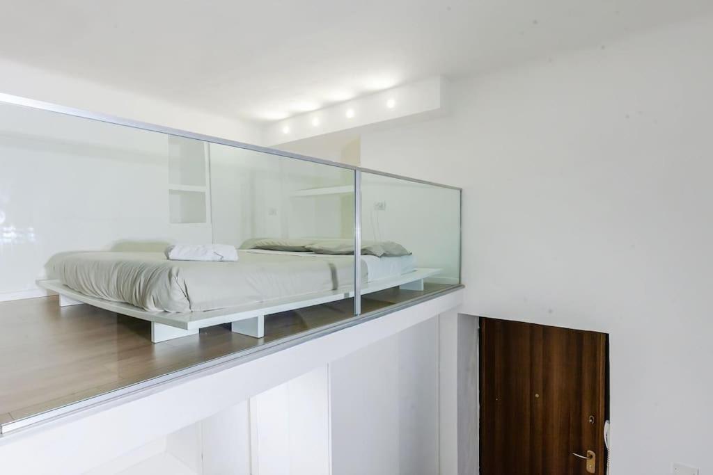 Elegante Pied-a-terre Stile & Comodita A Apartment Milan