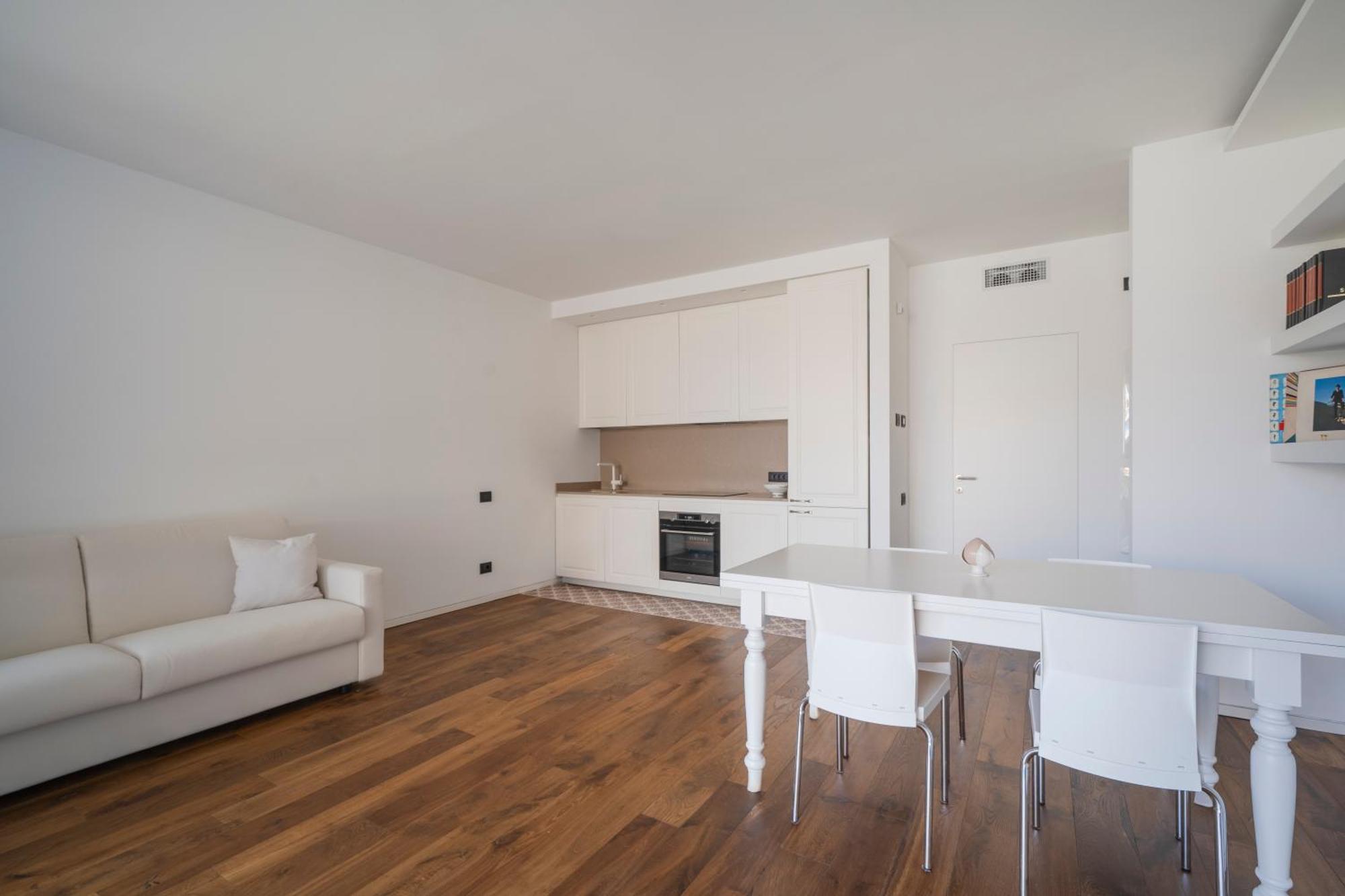 Bianca B.home Milan
