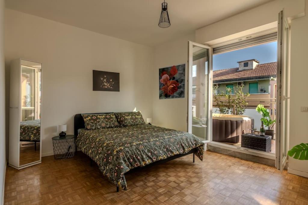 Station-duomo - 3 Bedrooms With Jacuzzi *