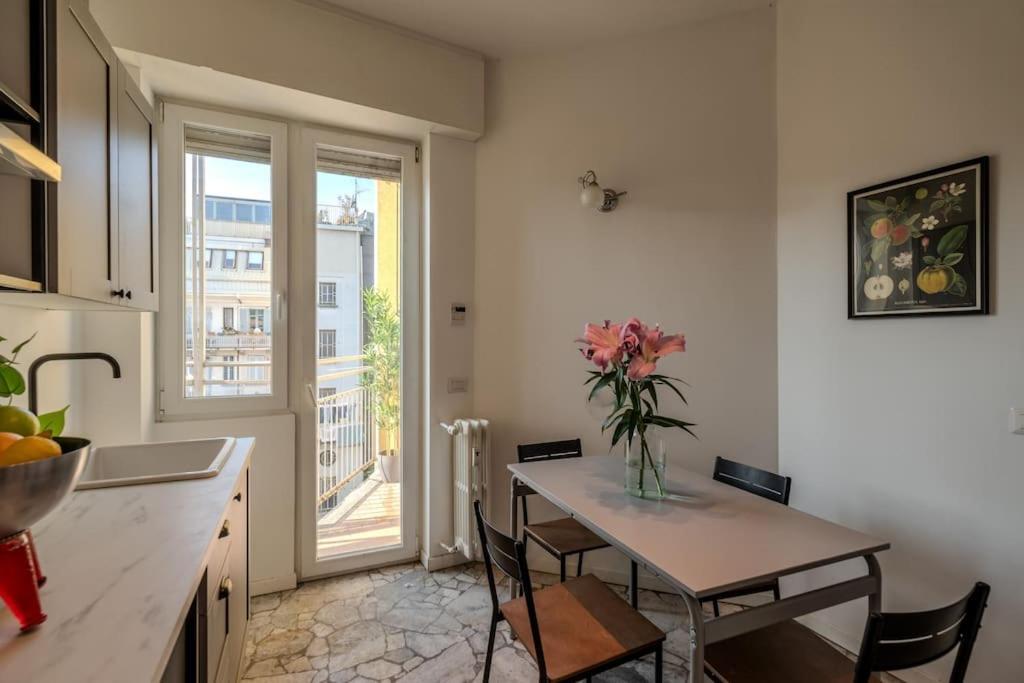 Station-duomo - 3 Bedrooms With Jacuzzi Apartment Milan