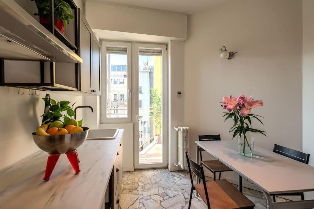Station-duomo - 3 Bedrooms With Jacuzzi Apartment