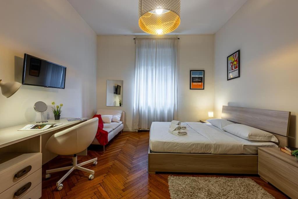Appartamento 4 Bedrooms, 10 Guests, 250sqm, Terrace, 5mn Duomo Milano