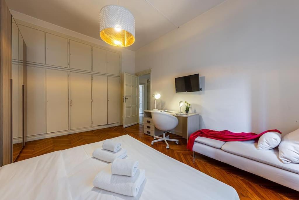 Appartamento 4 Bedrooms, 10 Guests, 250sqm, Terrace, 5mn Duomo Milano