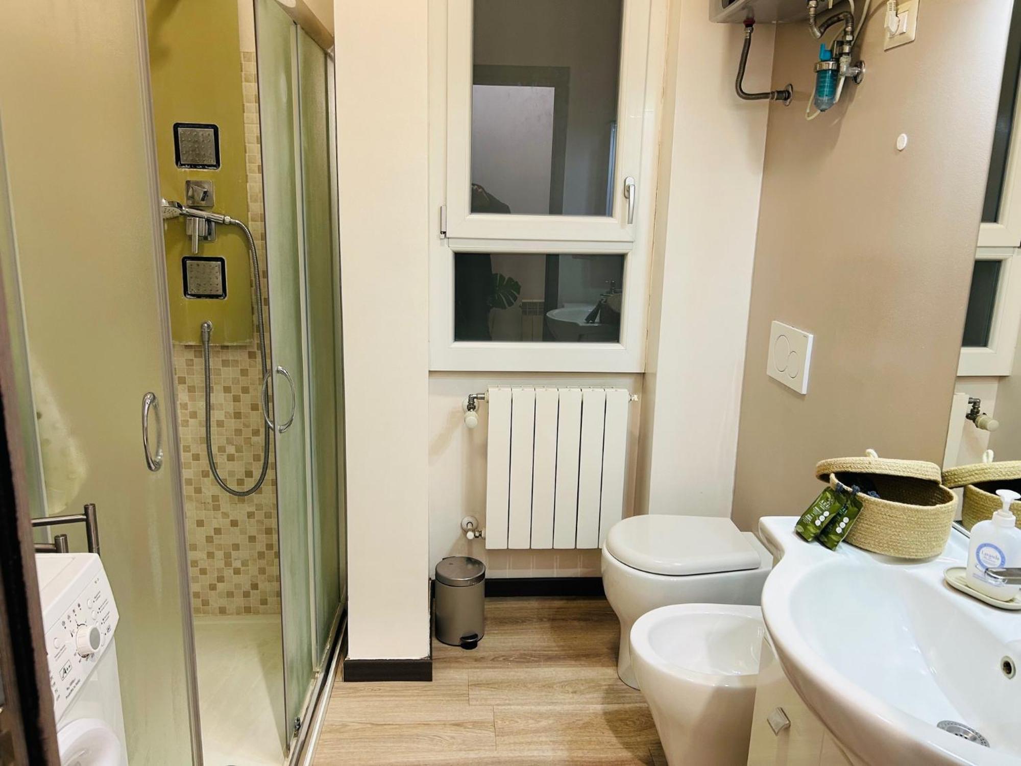 Chiara 18 - M4 Metro Blu Apartamento