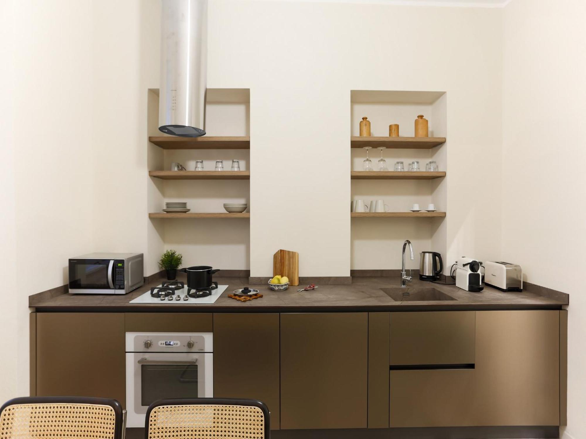 The Rent - Bright One Bedroom With Balcony In Moscova *