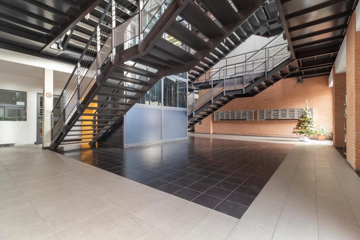 Luxapartment - Park View - Patio - Parking Apartment