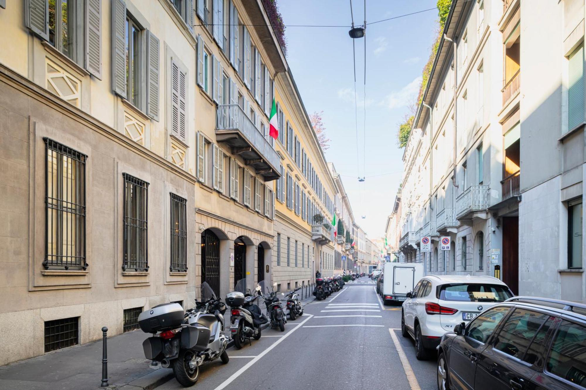Relstay - Borgonuovo Apartment