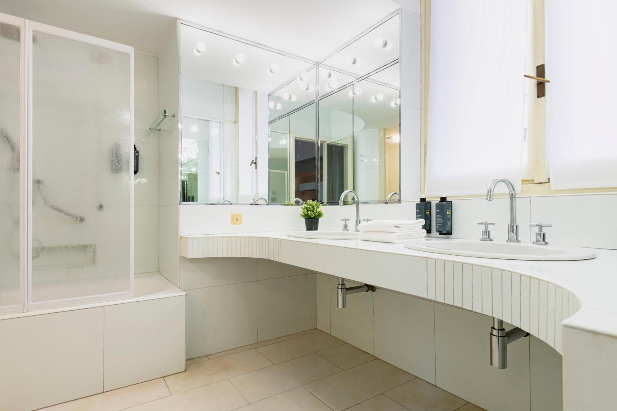 Relstay - Borgonuovo Apartment