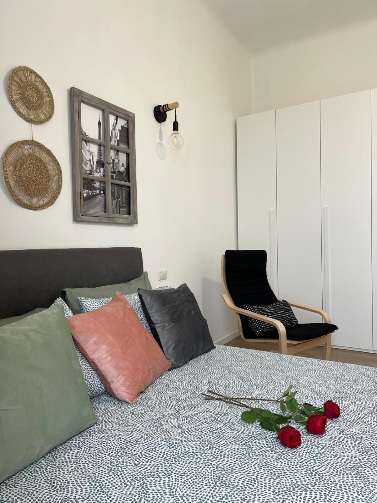 Carrara 23 Navigli Be Like! - Duomo Forum Bocconi Apartment