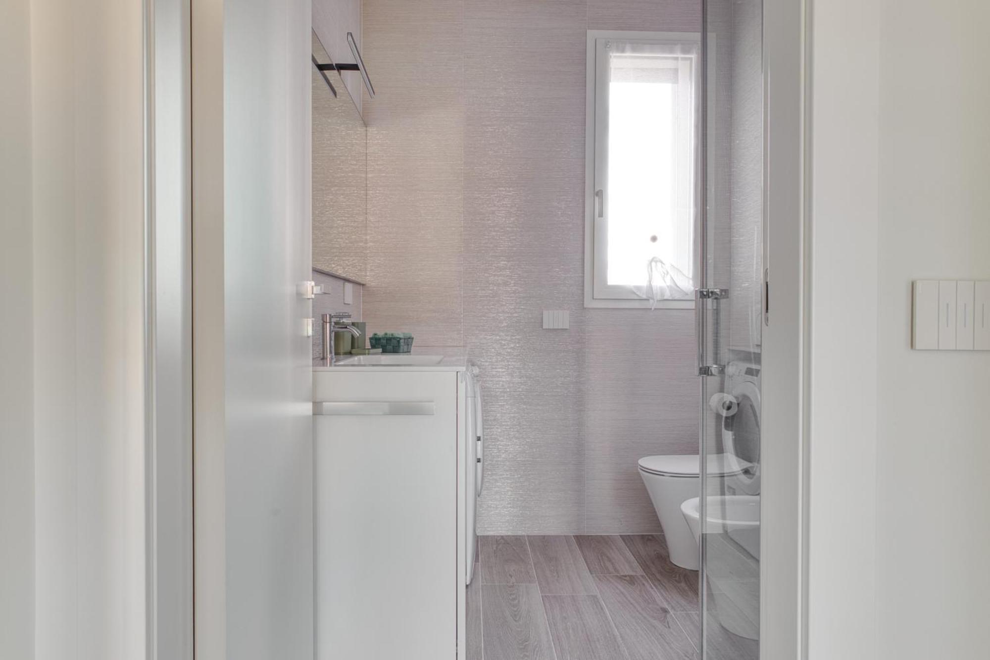 Apartment In Financial District 4 Pax Milan