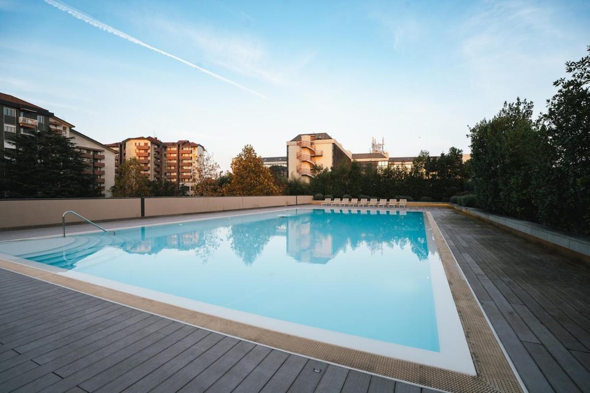 Giax Panoramic View Parking * Milan