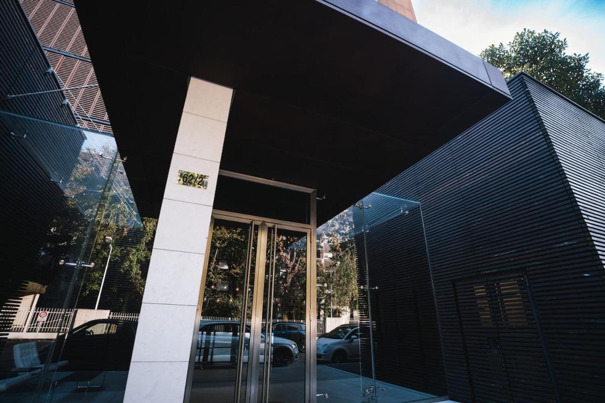 Giax Panoramic View Parking Milan