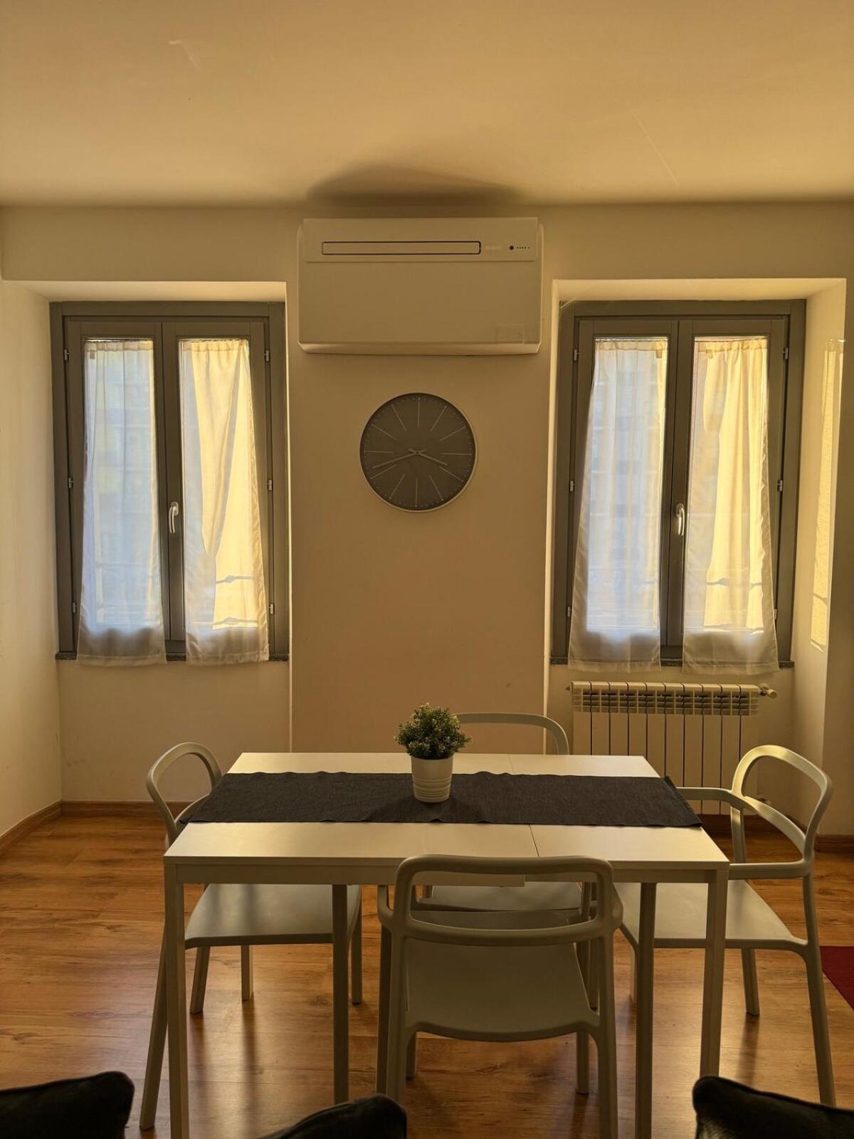 Design On Navigli Milão