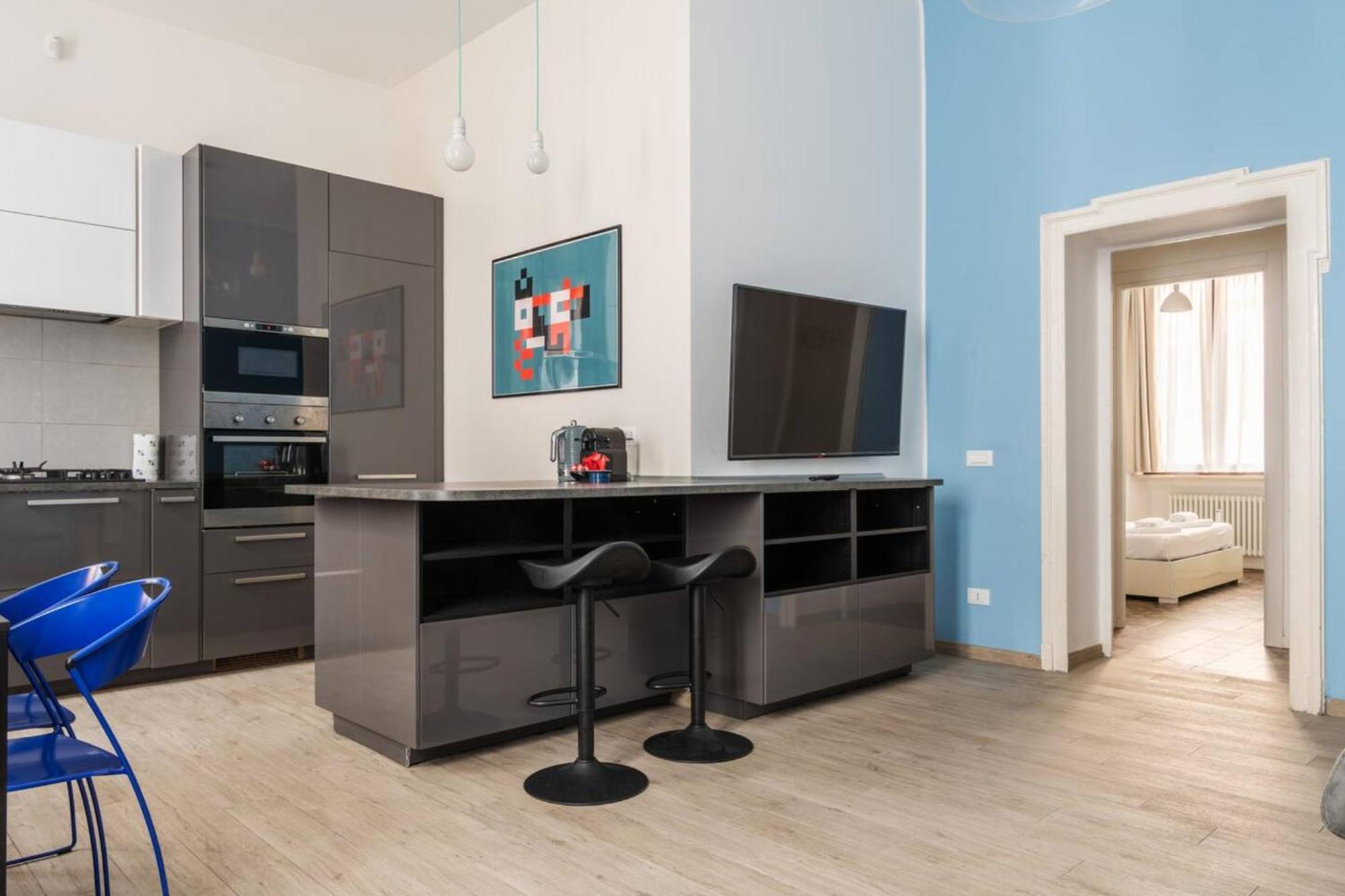 Apartment In Piazza A Isola