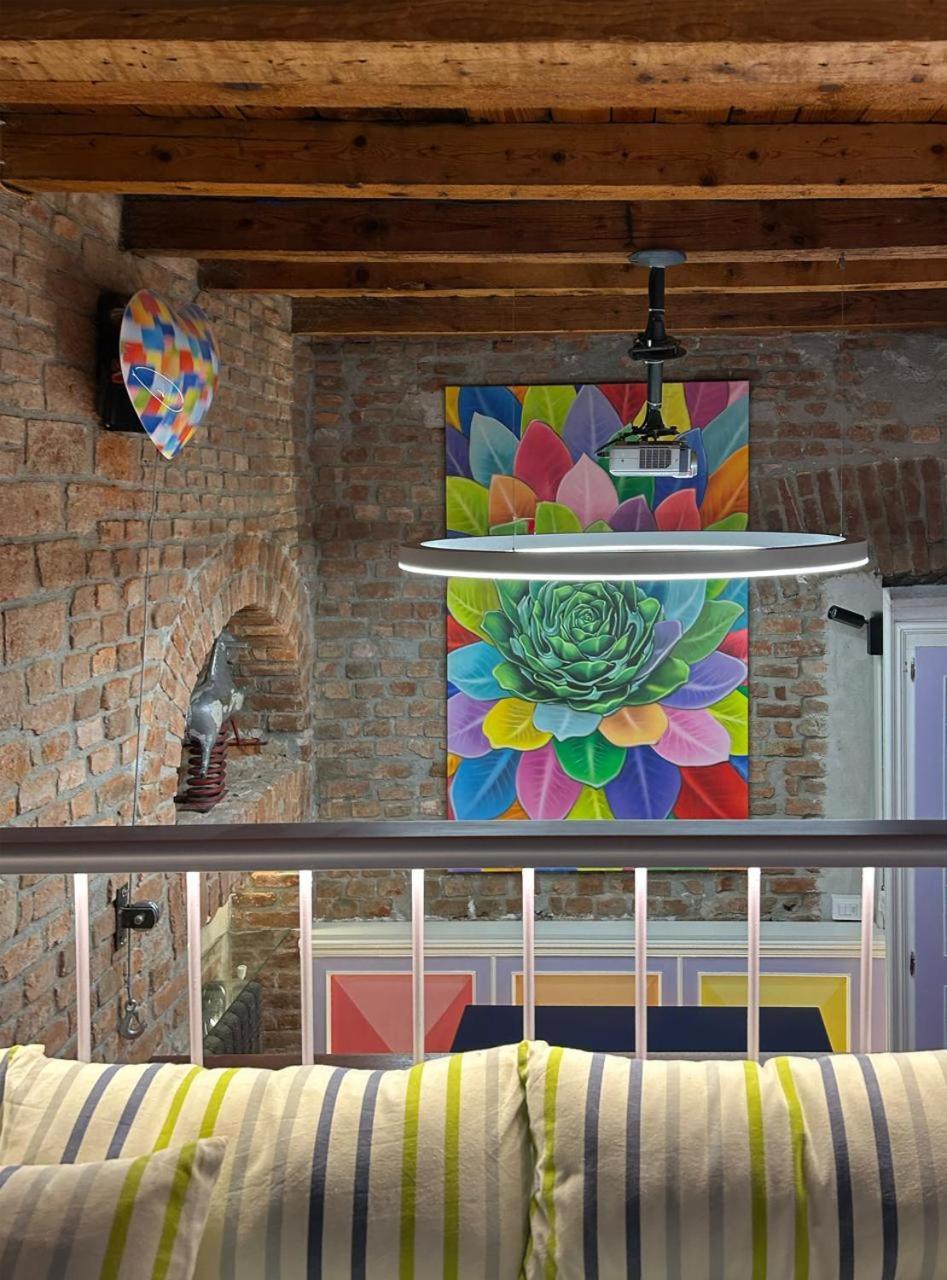 Casa de hóspedes With Terrace And Loft With Garden In Naviglio Pavese *